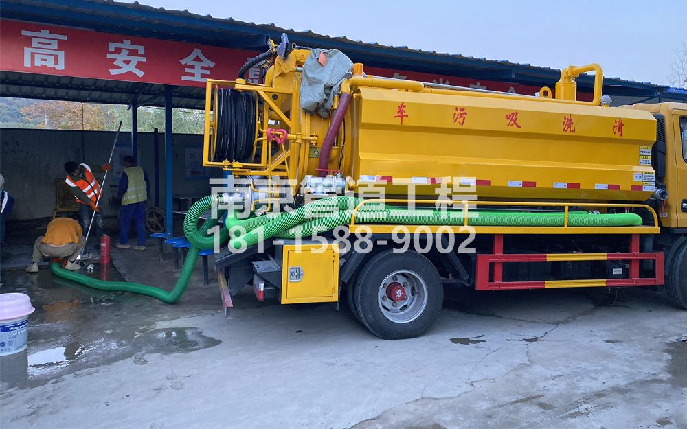 267麒麟中建工地抽粪