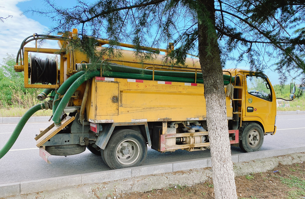 283麒麟清洗抽粪车