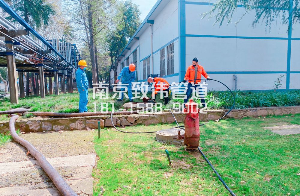 360麒麟石化工厂管道清洗